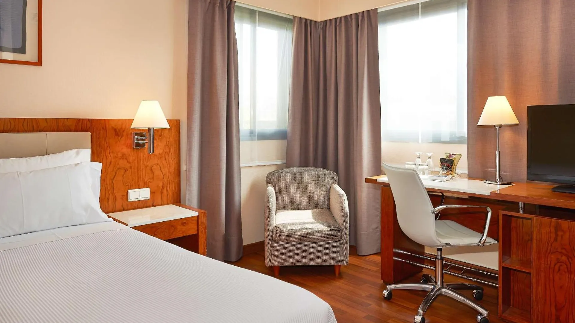 Hotel Nh Barcelona Entenza