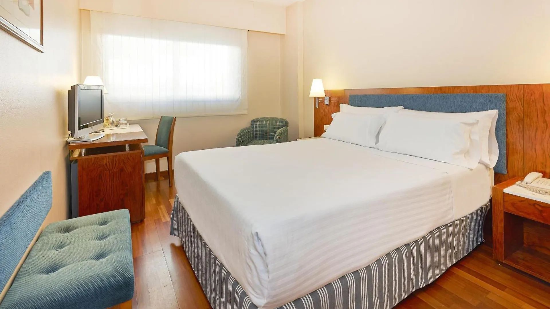 *** Hotel Nh Barcelona Entenza Spanien